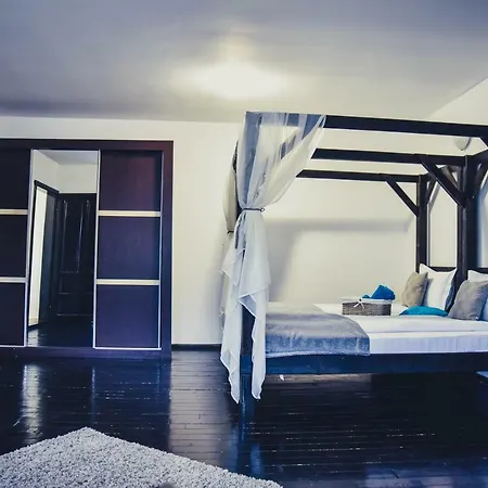 Innes Guest house *